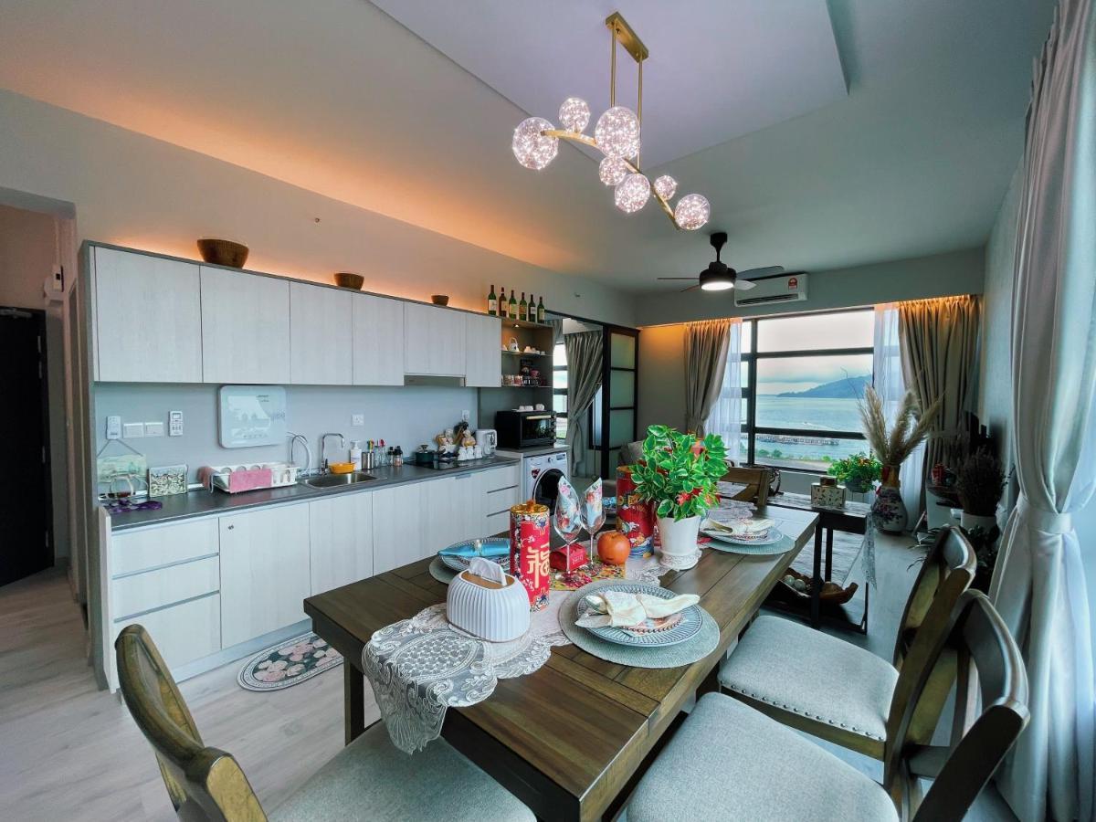 Seaside Lavender Suite Jesselton Quay Citypads Kota Kinabalu Exterior photo